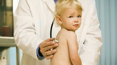 Pneumonies: les virus plus souvent en cause que les bactéries