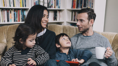 Être exposé à plusieurs langues améliorerait les habiletés de communication