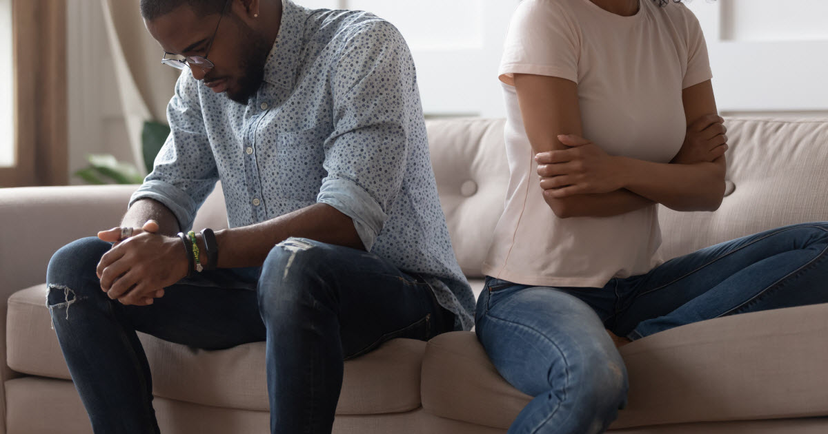 En manchettes: Séparation des parents - Antibiotiques - Poux et lavande - À écouter