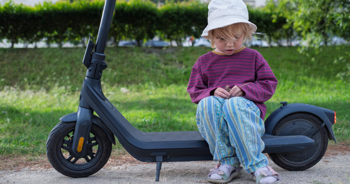 En manchettes: Trottinettes – Course à pied – Attachement – Allergies respiratoires