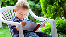 Cet été, amusez-vous avec les livres!