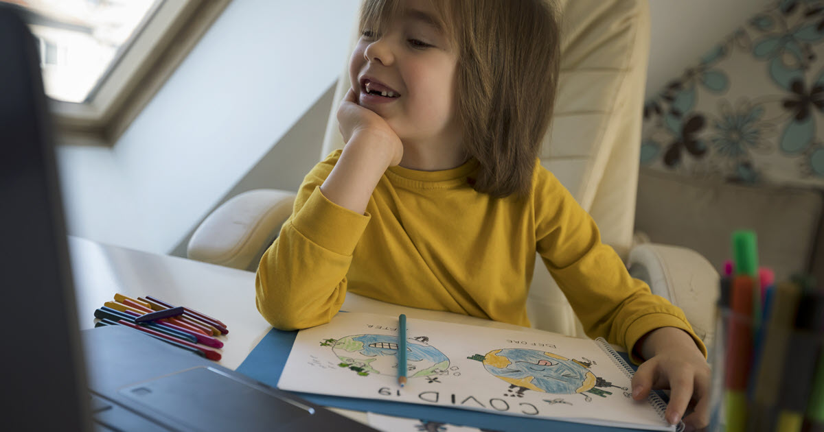 COVID-19: la nouvelle plateforme éducative pour les élèves maintenant en ligne