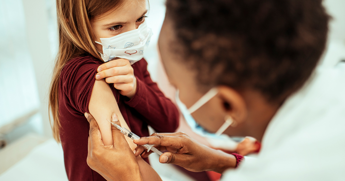 COVID-19 - Moins d'enfants vaccinés que prévu: pourquoi des parents hésitent?