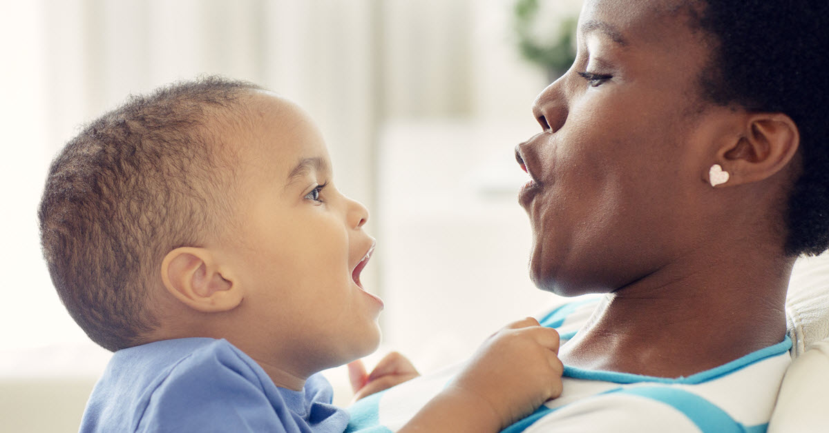 Langage des tout-petits: 9 habitudes à adopter pour le favoriser 