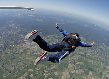 Sauter dans le vide pour son enfant