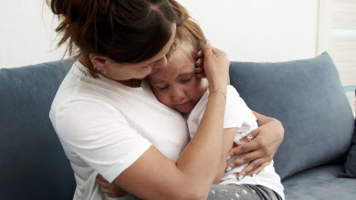 En manchettes: Anxiété de séparation – Nez qui coule et COVID-19 – Légumes – Jumeaux