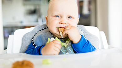 Pour moins de caprices à table: purées ou alimentation autonome?