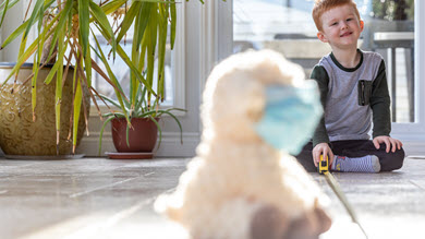Confinement: les enfants se sont ennuyés des câlins! 
