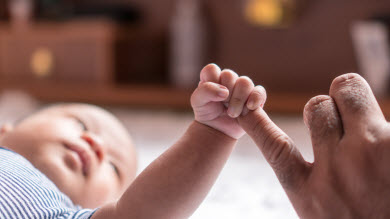 COVID-19: coming home with a newborn