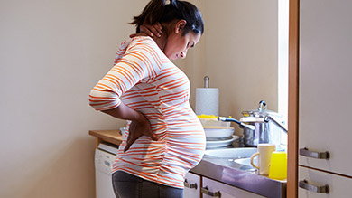 Grossesse: 3 exercices pour diminuer les douleurs