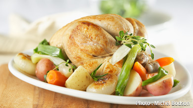 Poule au pot aux fines herbes