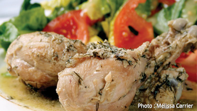 Poulet à l'aneth, sauce citron et oeuf
