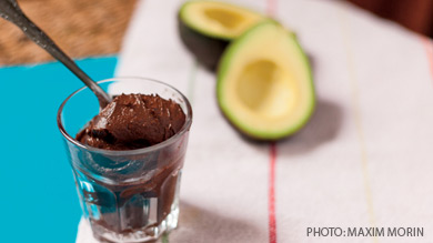 Mousse au chocolat et avocat