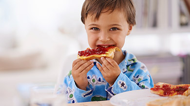 Trop de sucre dans l'assiette des tout-petits?