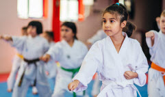 Activités et cours pour enfants: les avantages et les inconvénients
